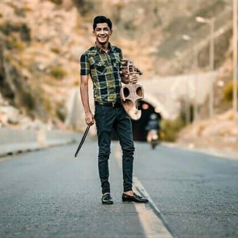 مهرزاد نوازنده سبزه به ناز می آید