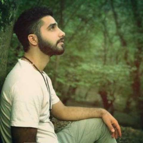 دانلود آهنگ محمد امیری به نام من ز عاشقی خیری ندیدم