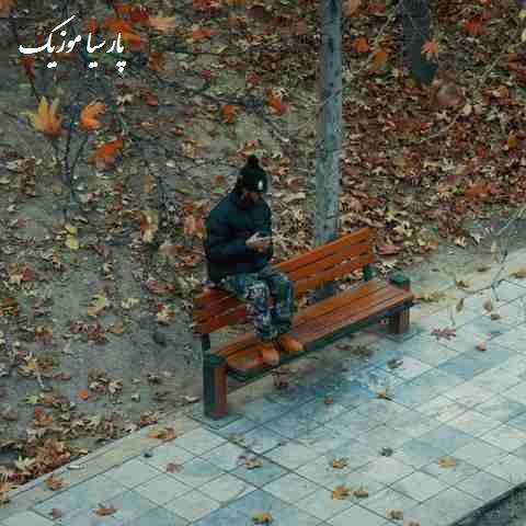 دانلود آهنگ هوداد کی 4 کارولینا